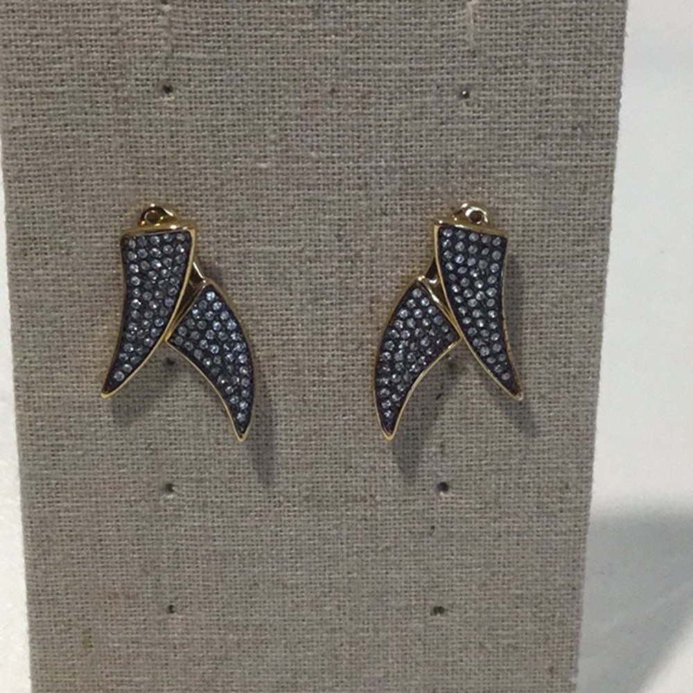 Stella & Dot Pave Horn ear jacket